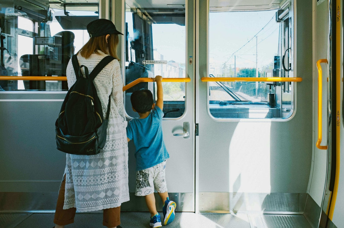 Screen-Free Travel Activities for Toddlers That Actually Keep Them Busy