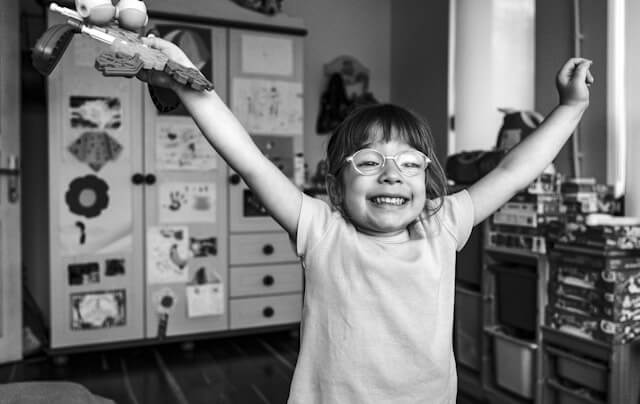 Screen-Free Activities for 3 Year Olds (That Actually Hold Their Attention) - GoCozyy Play Blankets